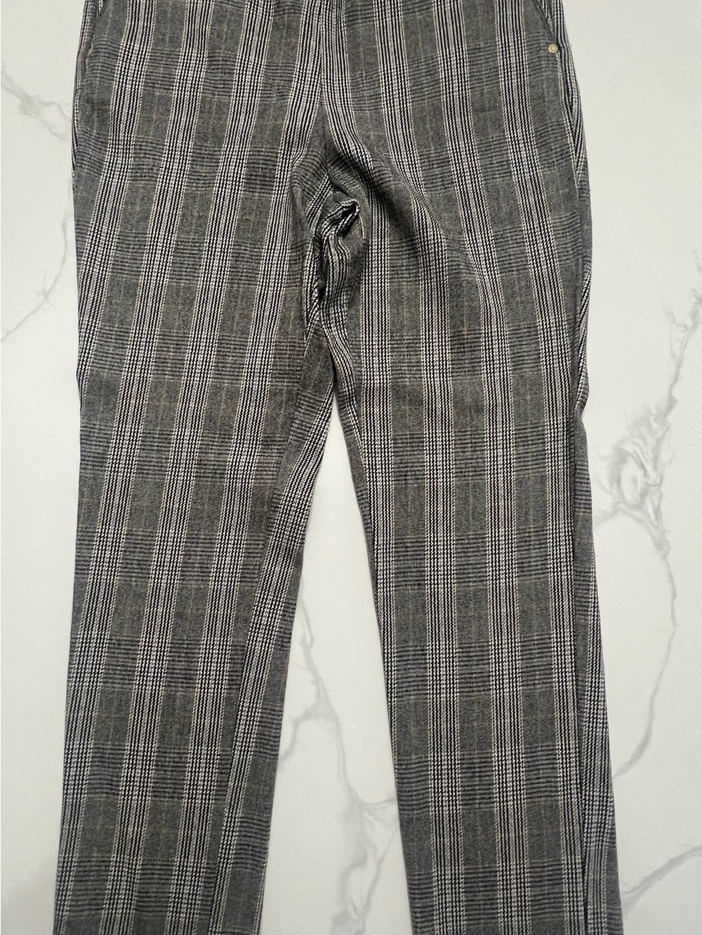 Anne Klein Black and Gray Plaid Straight-Leg Pants